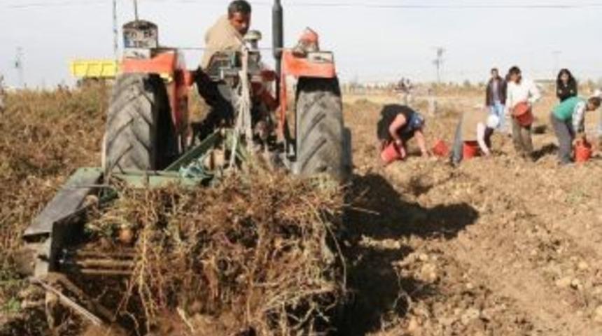 Afetzede &Uuml;reticinin Kredi Borcu Erteleniyor