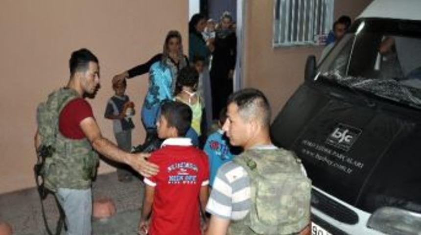 Suriye'den Ka&ccedil;an 27 Kişi Nusaybin'e Geldi