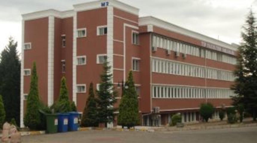 Sa&uuml; Tıp Fak&uuml;ltesinde Akademik Kadro &Ccedil;alışmaları