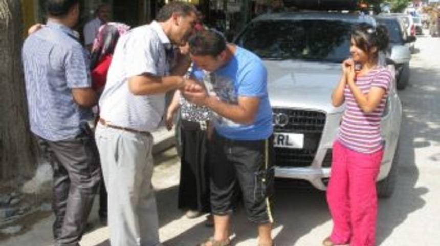 Gurbet&ccedil;iler H&uuml;z&uuml;nl&uuml; D&ouml;n&uuml;yor