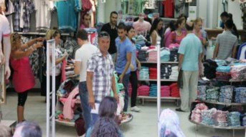 Karşıyaka &Ccedil;arşısı Festivalle Renklendi