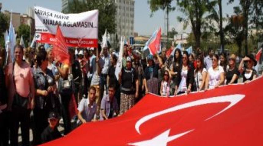 Chp Gaziantep İl Başkanlığı Tarafından, D&uuml;nya Barış G&uuml;n&uuml; Dolayısıyla A&ccedil;ıklamalarda Bulunuldu