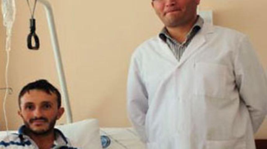 Doktorların yardımına 's&uuml;l&uuml;k' koştu