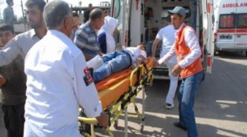 Siverek&rsquo;te Trafik Kazası: 2 Yaralı