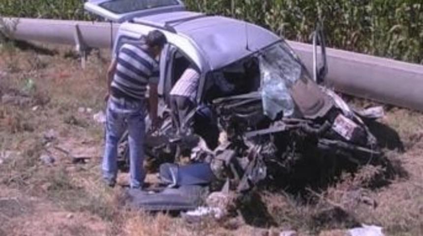 Konya'da Kamyonet Takla Attı: 4 Yaralı