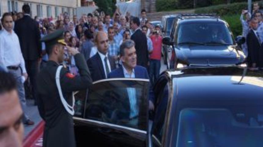 Cumhurbaşkanı G&uuml;l, Taburcu Edildi