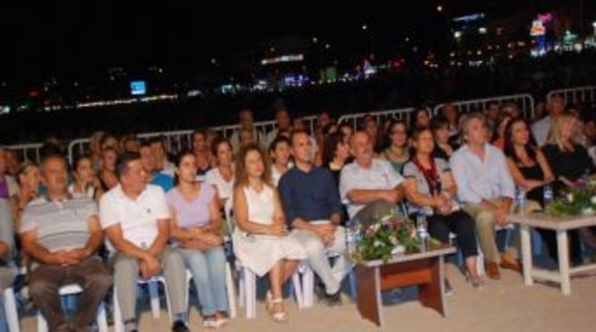 Medeniyetler Korosu Didimlileri Mest Etti