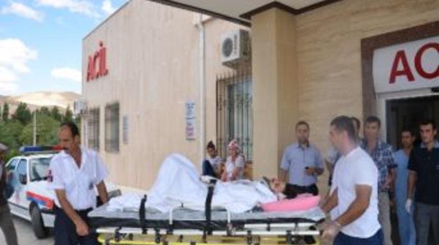 Malatya&rsquo;da kaza: 2 &ouml;l&uuml;, 5 yaralı