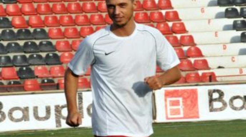 Gaziantepspor, Bosna Hersekli Milli Futbolcuyu Renklerine Bağladı