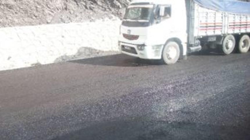 K&uuml;re Yolu Asfaltlanıyor