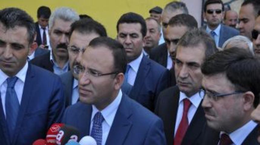 Bozdağ: Camide Şarap Festivali Yapılması Provokasyondur