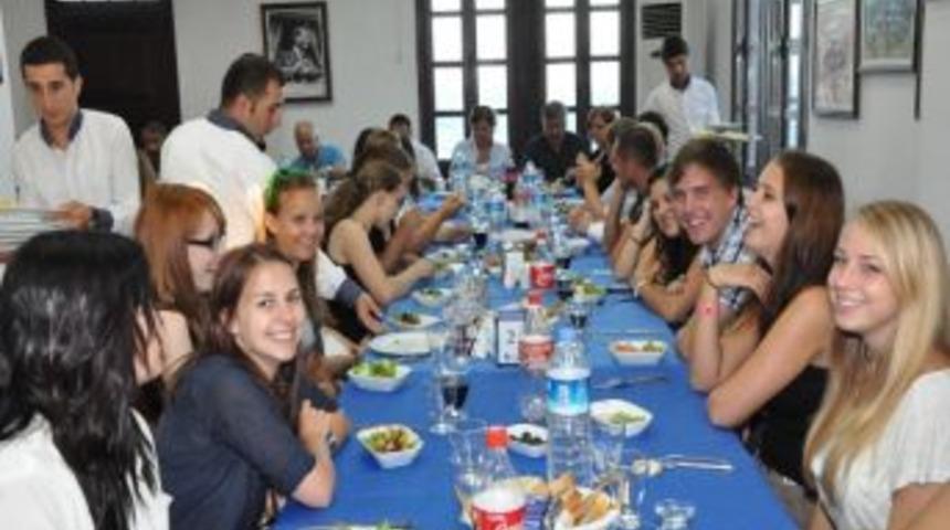 Mudanya&rsquo;da Kardeş Şehrin &Ccedil;ocukları Uğurlandı