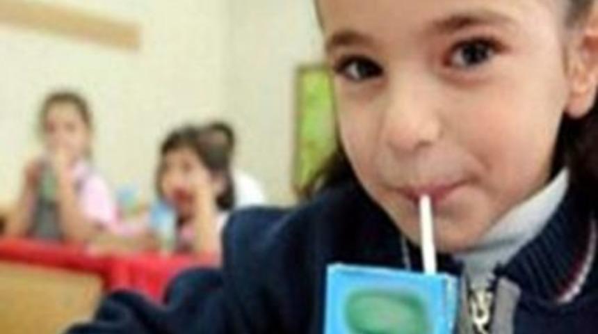 S&uuml;t &Uuml;reticileri Okul S&uuml;t&uuml; Projesi'nin Devamını İstedi