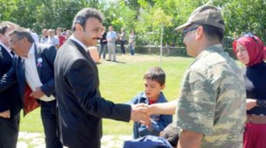 Asker Ailelerinden, Başkan K&uuml;lc&uuml;&rsquo;ye İlgi