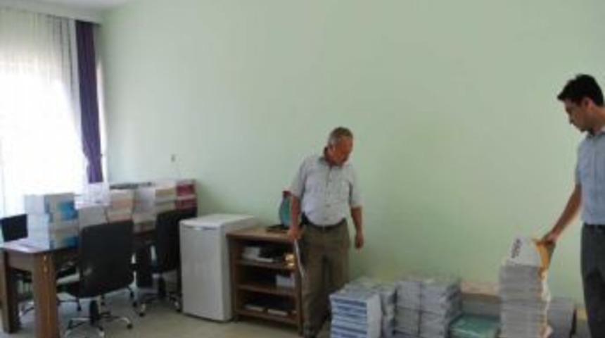 Pazarlar&rsquo;da Okul Kitapları Hazır