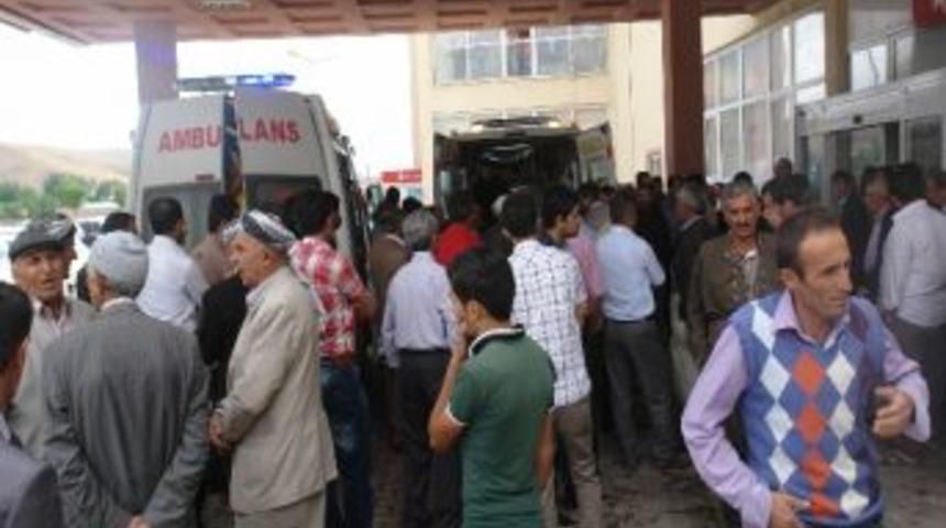 Y&uuml;ksekova&rsquo;da G&ouml;r&uuml;nmez Kaza: 1 &Ouml;l&uuml; 1 Yaralı