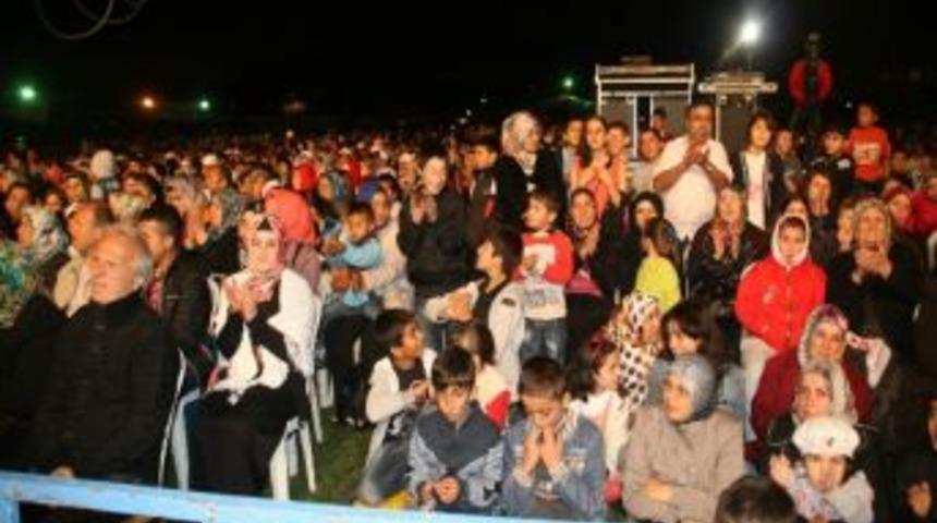 Akdağmadeni Belediyesi 150. Kuruluş Yılını A&ccedil;ılış Ve Konserlerle Kutladı