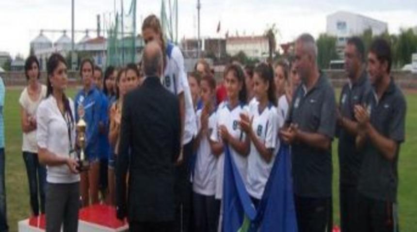 Atletizmde Gurur Tablosu