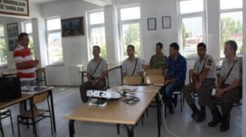 Sakarya Orman Ve Su İşleri Şube M&uuml;d&uuml;rl&uuml;ğ&uuml; Jandarma Eğitimlerini S&uuml;rd&uuml;r&uuml;yor