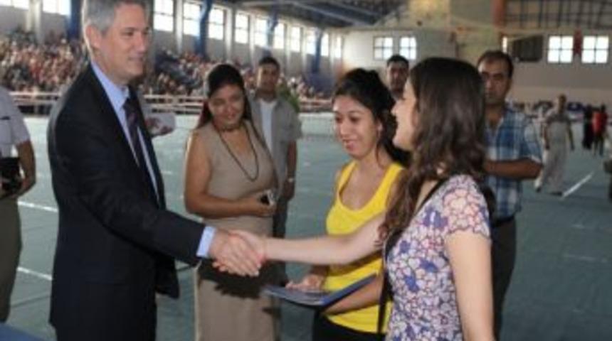 &Ccedil;&uuml;&rsquo;ye Bu Yıl 9 Bin 989 &Ouml;ğrenci Kayıt Yaptıracak