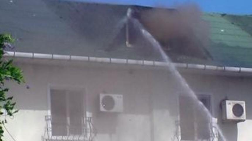 D&uuml;zce'de Yangın