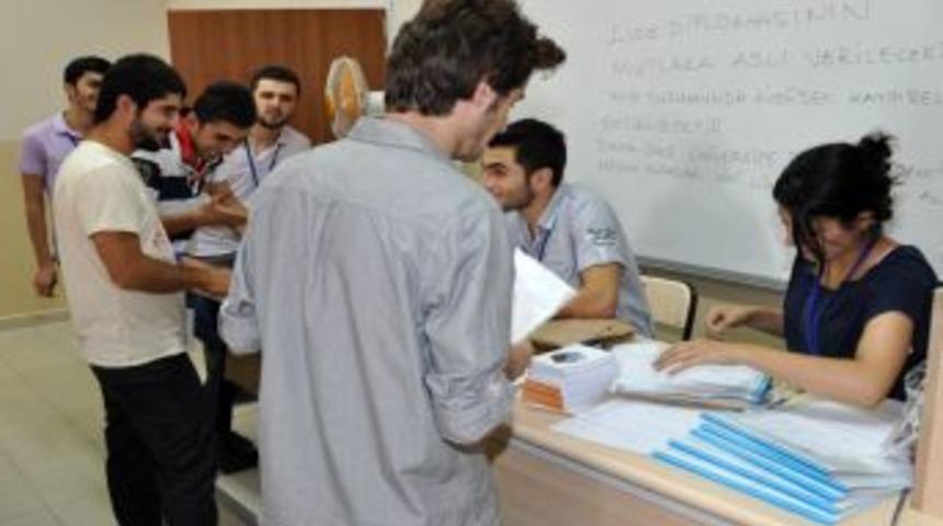 OM&Uuml;&rsquo;ye 8 Bin 706 &Ouml;ğrenci Kayıt Yaptıracak