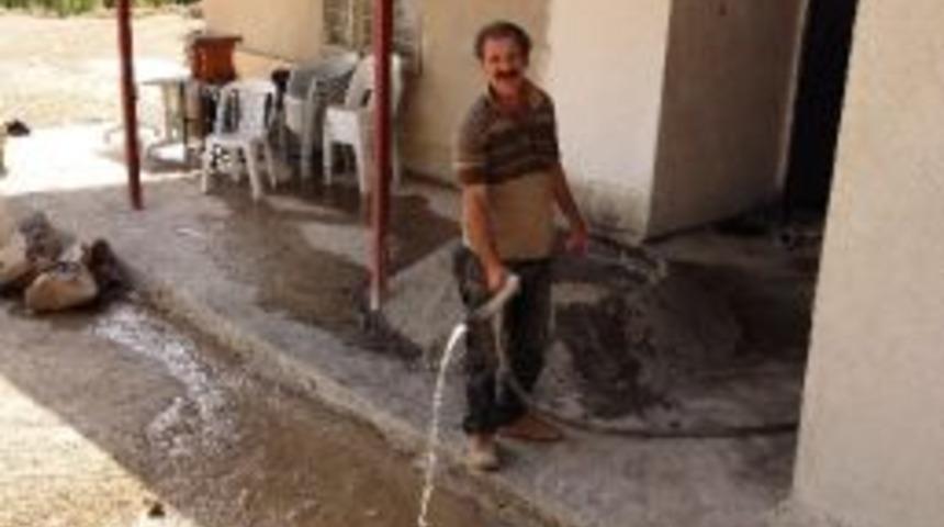 Uncular K&ouml;y&uuml;n&uuml;n İ&ccedil;me Suyu Sorunu &Ccedil;&ouml;z&uuml;me Kavuştu