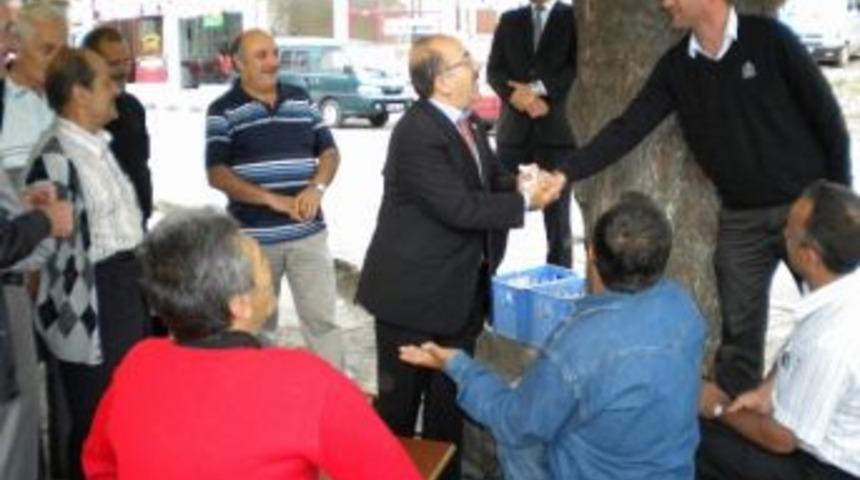 Başkan G&uuml;mr&uuml;k&ccedil;&uuml;oğlu&rsquo;ndan 1 Nolu Erdoğdu Esnafına Ziyaret