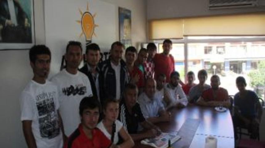 Kozlu Ak Parti'den Pursaklar Hokey Takımına Kahvaltı