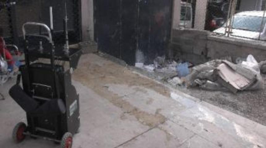 Asılsız Bomba İhbarı Polisi Alarma Ge&ccedil;irdi