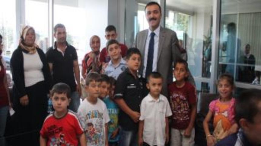 D&uuml;zce Belediyesi 58 &Ccedil;ocuğu S&uuml;nnet Ettiriyor