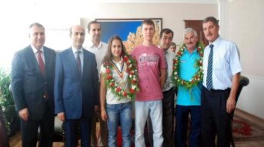 Avrupa Halter Şampiyonu&rsquo;ndan Vali Mahmut Demirtaş&rsquo;a Ziyaret