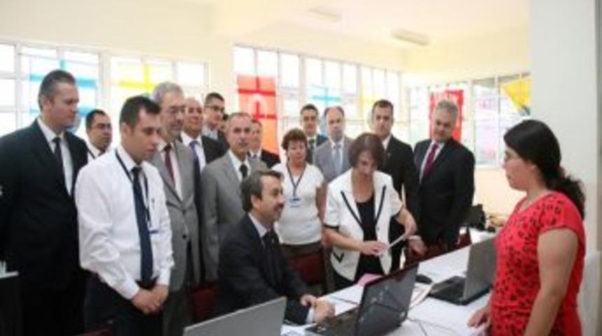 Trakya Üniversitesinde İlk Kayıt Rektör Yörükten