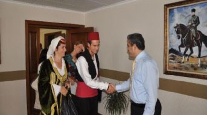 7 &Uuml;lke Konukları Başkan Alıcık&rsquo;ı Ziyaret Etti