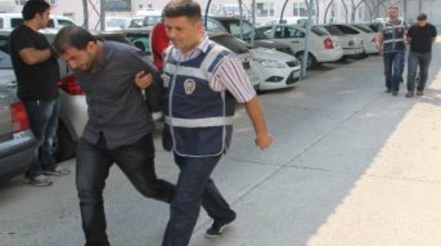 20 Tl'lik Rambo Bı&ccedil;ağıyla 100 Bin Tl'lik Hırsızlık