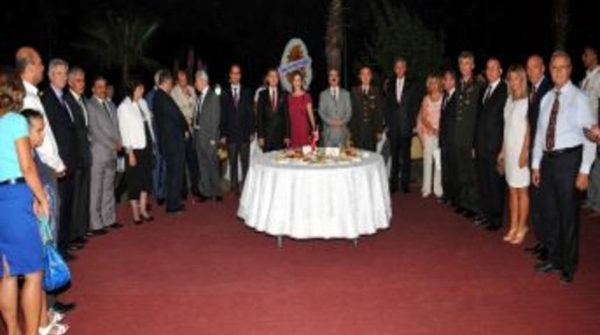 Baro&rsquo;dan &lsquo;adli Yıl&rsquo; Resepsiyonu