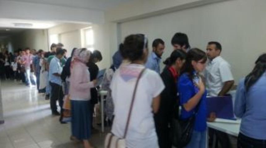 Aksaray &Uuml;niversitesi'ne Kayıtlar Başladı