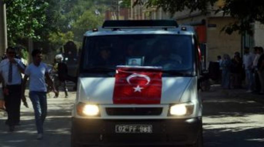 Şehit Son Kez Baba Evinde