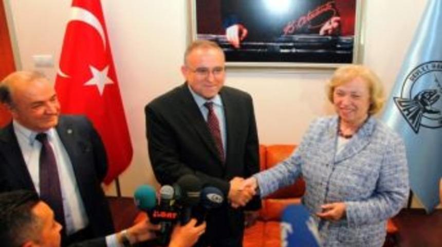 Almanya Vizesini Gaziantep&rsquo;ten Almak Artık M&uuml;mk&uuml;n