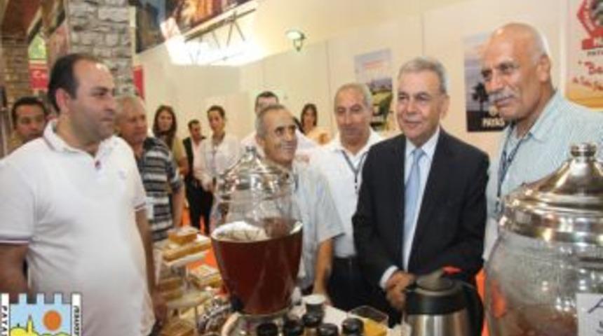 İzmir Fuarı'nda, 'Payas Standı' Büyük Ilgi Görüyor