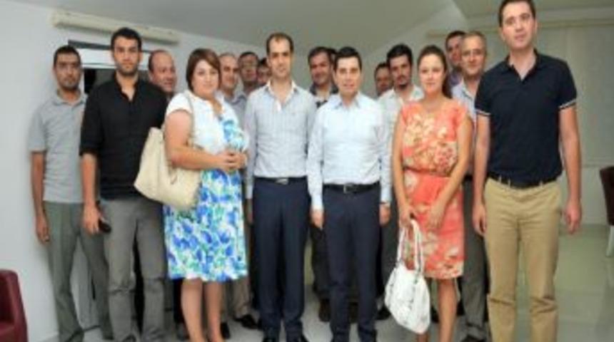 T&uuml;t&uuml;nc&uuml;&rsquo;den Meslektaşlarına Ziyaret