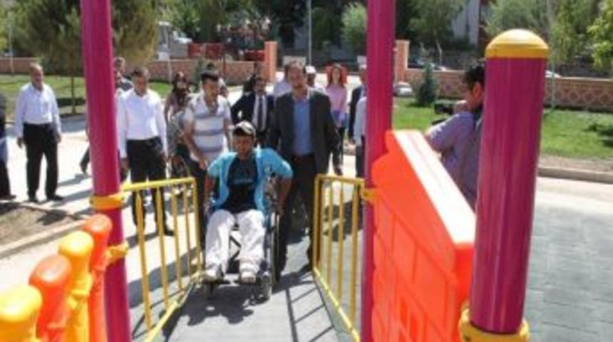 Palandöken Belediyesi, Engelsiz Yaşam Merkezi Hizmete Giriyor