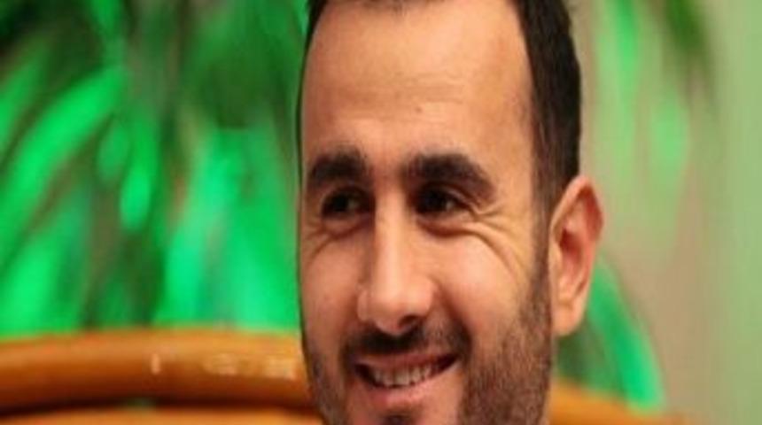 Karab&uuml;kspor G&ouml;khan &Uuml;nal İle Anlaştı