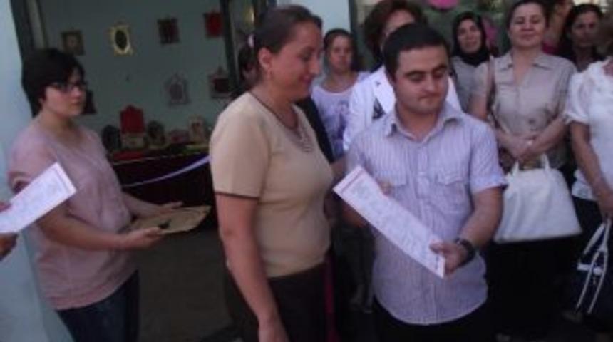 Ereğli&rsquo;de Zihinsel Engellilere Y&ouml;nelik Ahşap Boyama Sergisi A&ccedil;ıldı