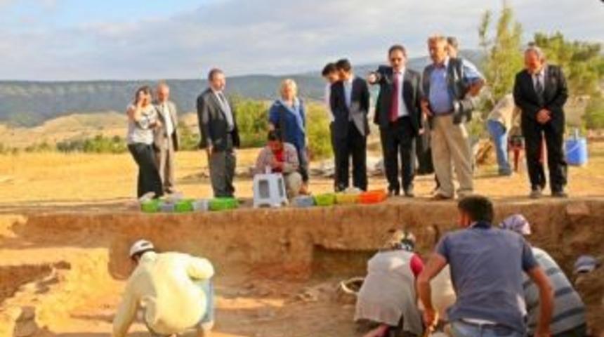 Vali Başköy incelemelerde bulundu