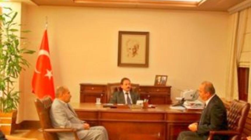 Cemiyetten Vali Başköy'e ziyaret