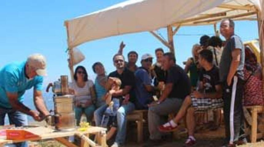 MADOKS dere tepe geziyor