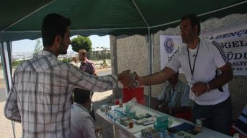 Bing&ouml;l Emniyet M&uuml;d&uuml;rl&uuml;ğ&uuml;&rsquo;nden &Ouml;ğrenci Bilgilendirme Standı