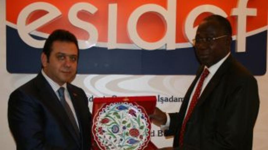 Nijerli Bakan Saidou&rsquo;dan Egelilere Yatırım &Ccedil;ağrısı