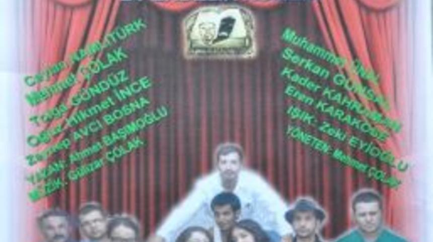 Soma'da 'mekansızlardan' Festivale &Ouml;zel Tiyatro